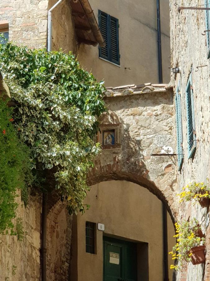 Casa Per L'Osticcio Vista Sulla Val D'Orcia Lägenhet Montalcino Exteriör bild